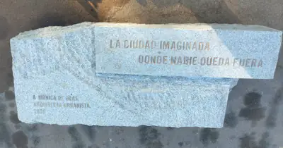 El monolito, foto 13 de 19