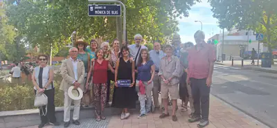 La placa y el monolito, foto 115 de 123